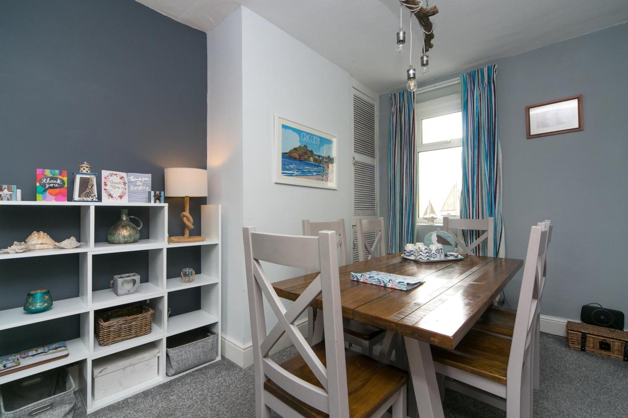 6 Afallon, Beachside Holiday House Criccieth Εξωτερικό φωτογραφία