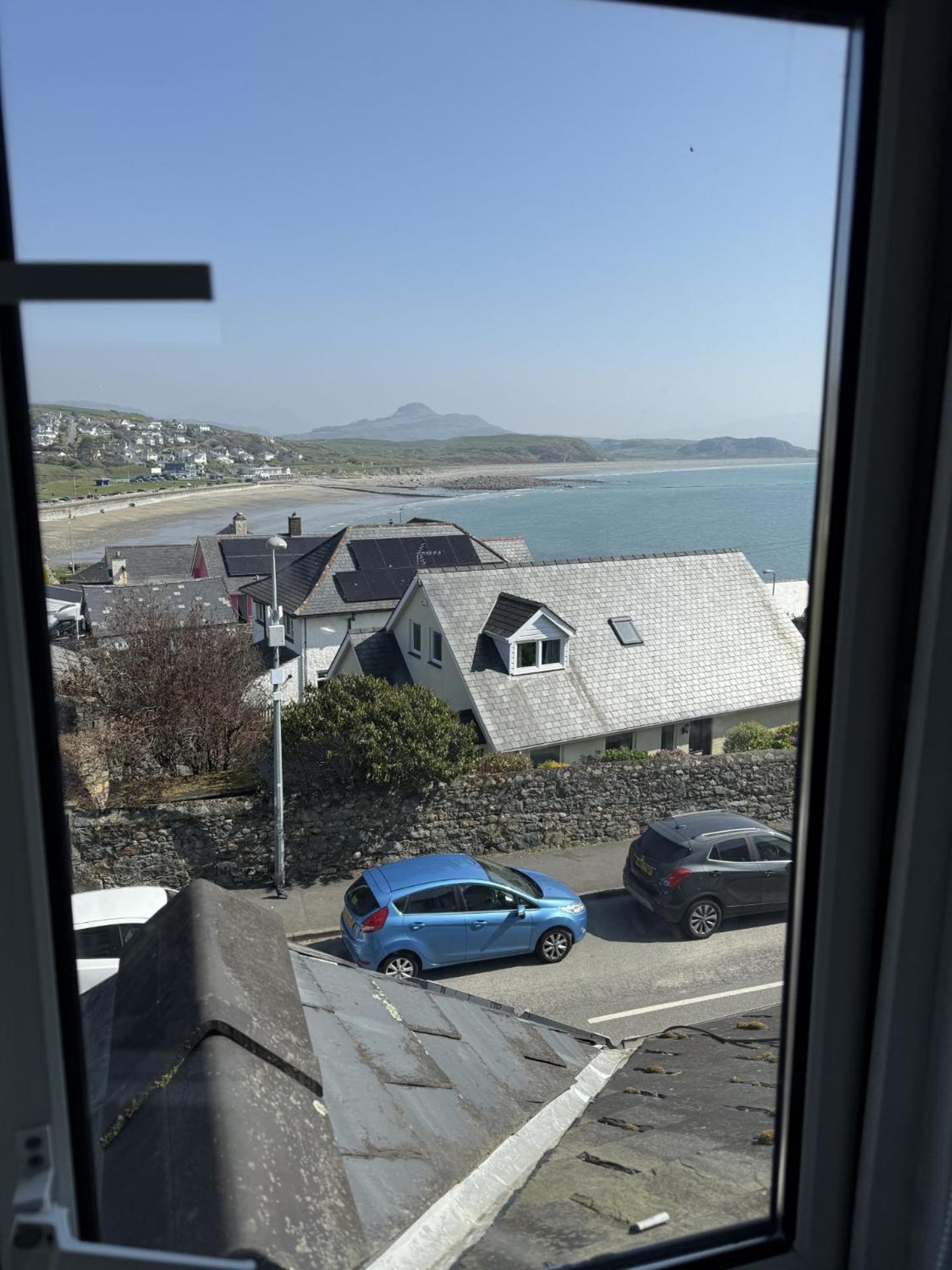 6 Afallon, Beachside Holiday House Criccieth Εξωτερικό φωτογραφία